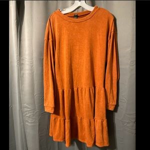 WORN ONCE Woman’s XL Long Sleeve Dress